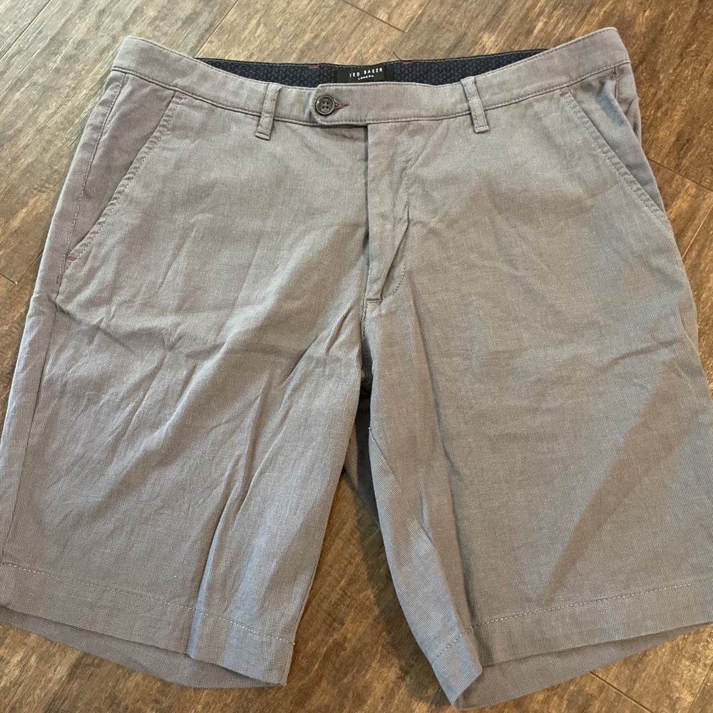 Men's Ted Baker London Chino Classic Fit Shorts Size 34 - grey‎